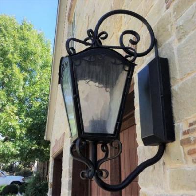 Gas lantern maintenance